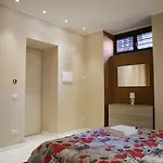 Primo 3* Κατάνια