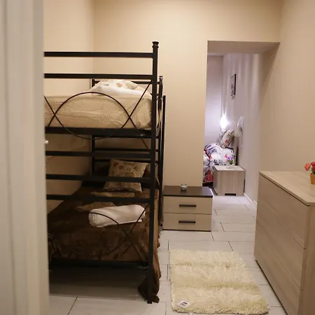 ゲストハウス Primo カターニア