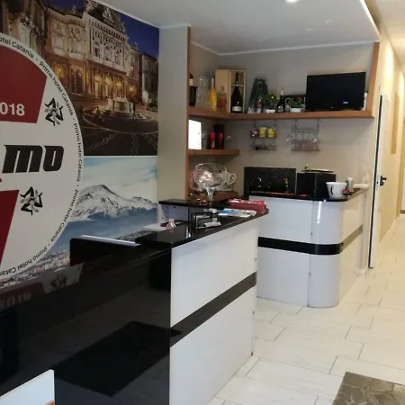 Primo ゲストハウス カターニア